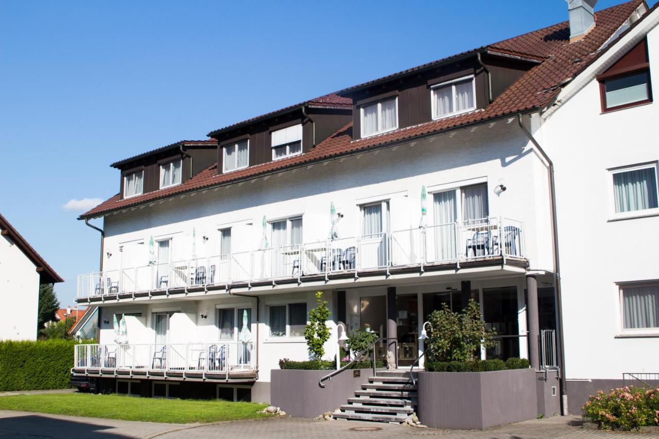 Hotel Loewen Мекенбойрен Екстериор снимка